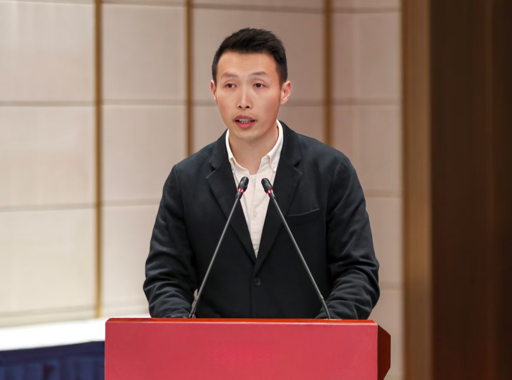 集团职工荣获“2021-2024年度全国群众体育先进个人”