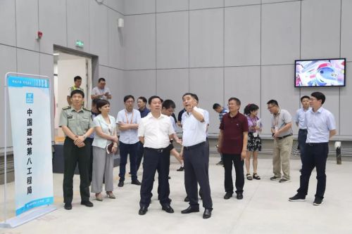 张世华现场调研加快军运会主媒体中心后期建设(图1)
