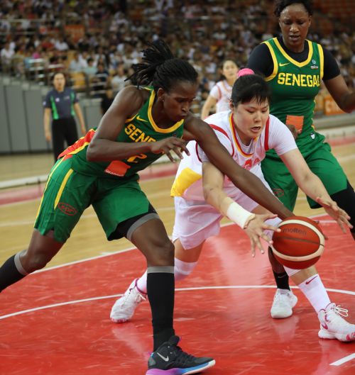 国际女篮对抗赛 中国队在武汉体育中心战胜塞内加尔队(图3)