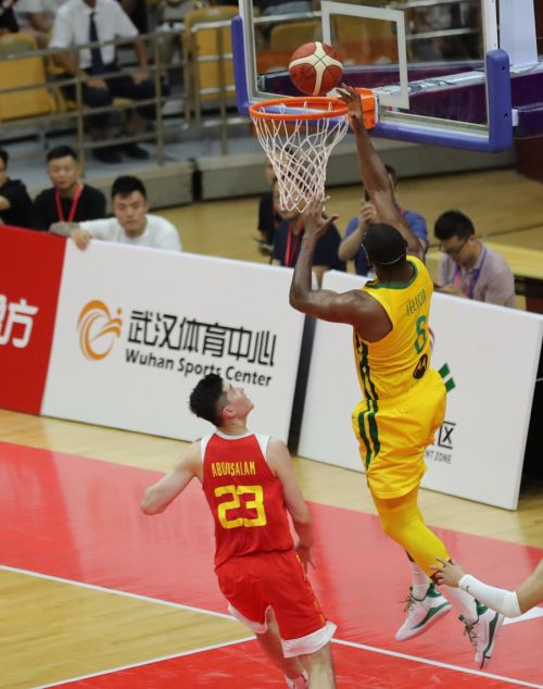 中国男篮惜败巴西 ▏在汉解开三个问号(图10)