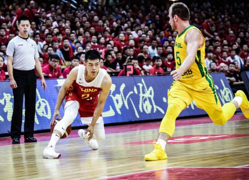 中国男篮惜败巴西 ▏在汉解开三个问号(图19)