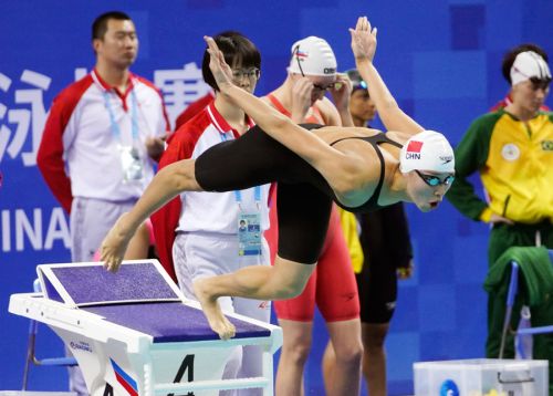 军运会游泳次日：中国再夺6金破3项纪录(图2)
