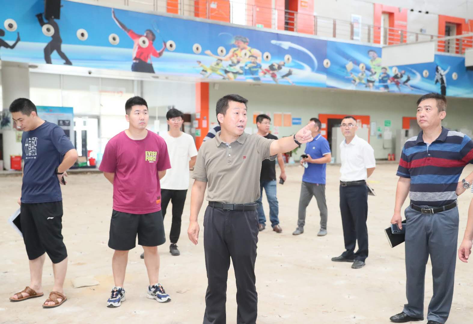 武汉体育中心体育馆方舱医院将迅速恢复场馆功能服务社会(图5)